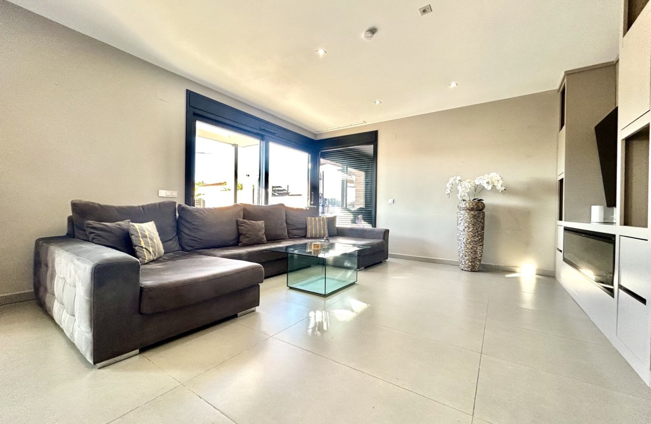 Herverkoop - Villa -
Los Balcones - Costa Blanca
