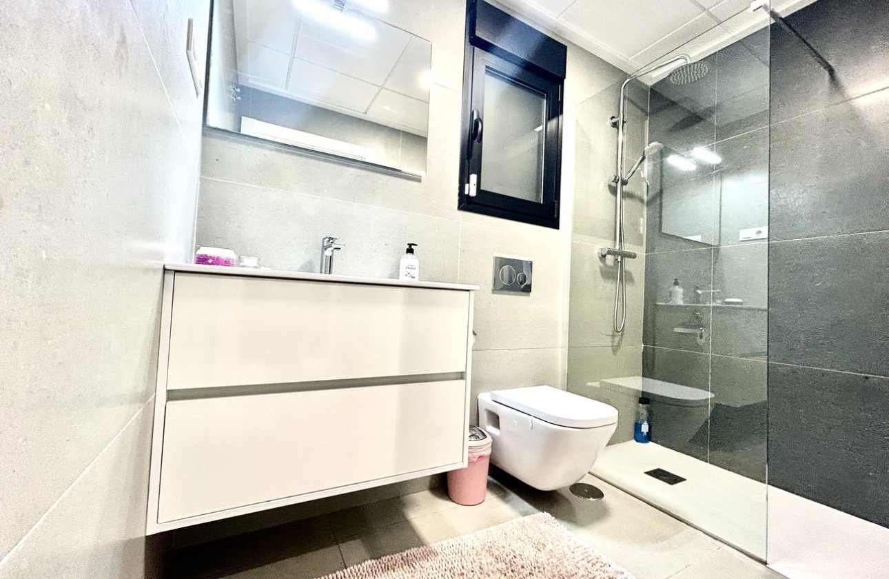Herverkoop - Villa -
Los Balcones - Costa Blanca