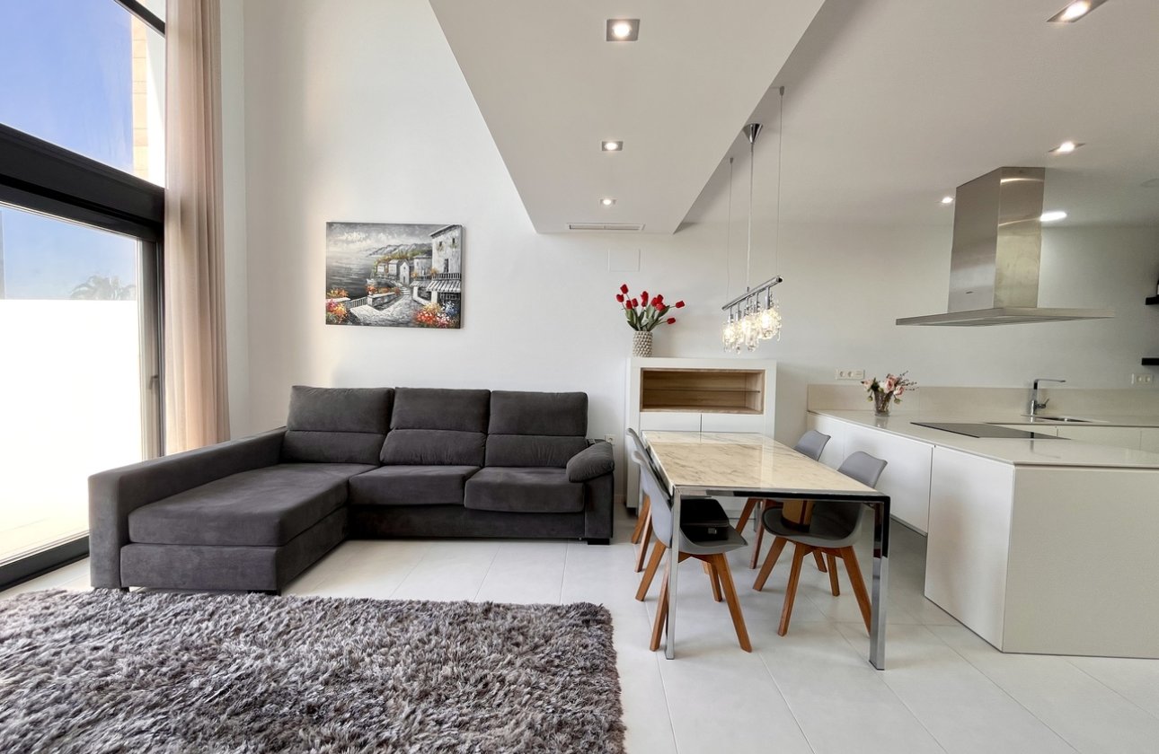 Herverkoop - Villa -
Los Dolses - Inland