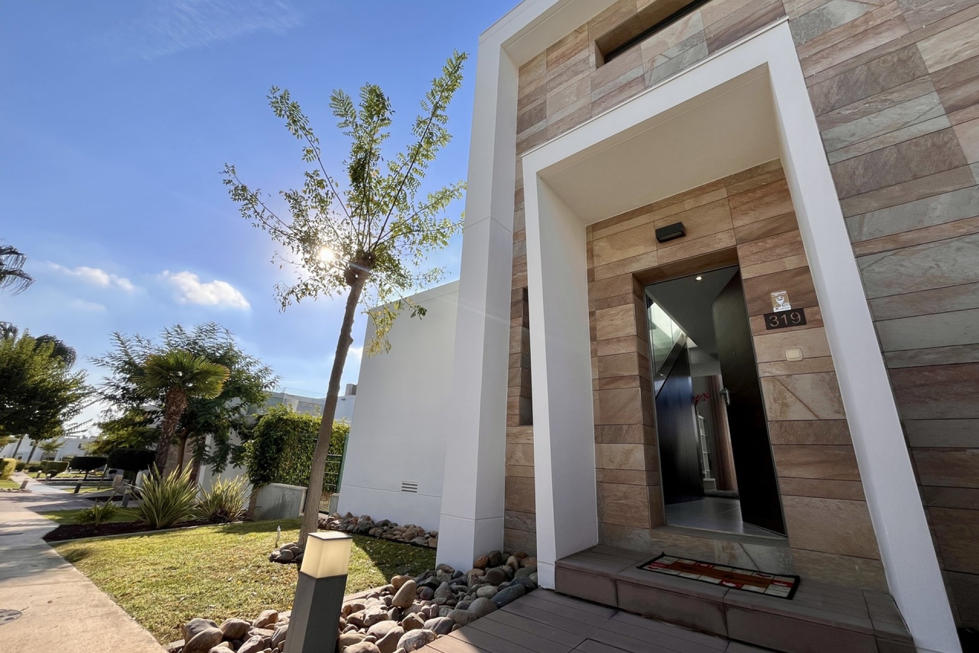 Herverkoop - Villa -
Los Dolses - Inland