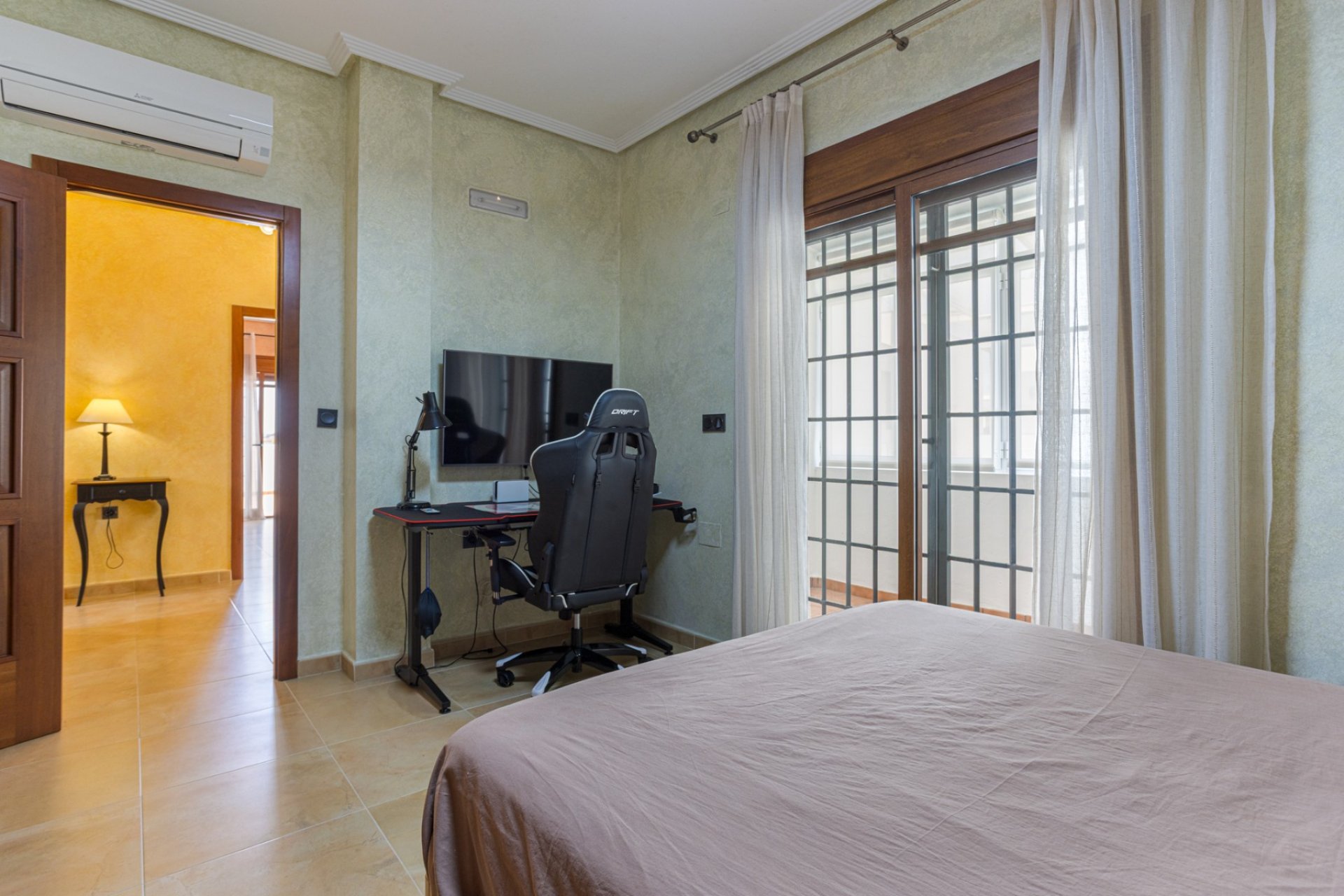 Herverkoop - Villa -
Los Montesinos - Costa Blanca