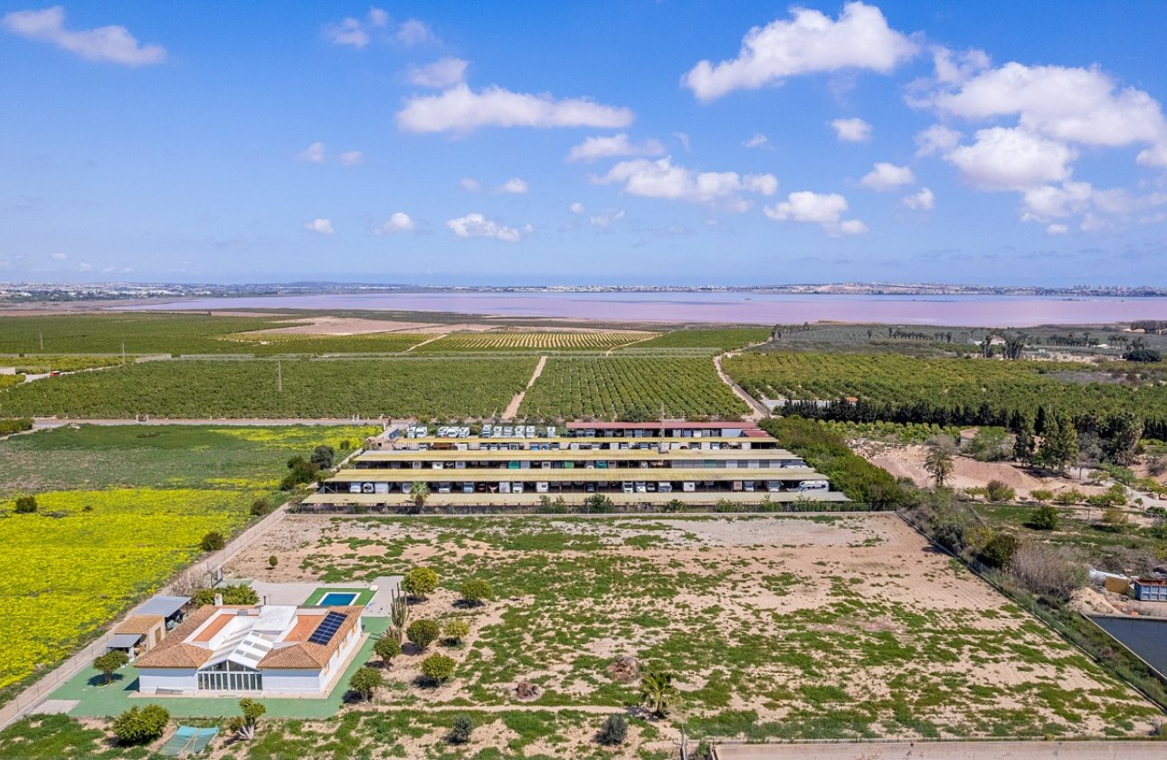 Herverkoop - Villa -
Los Montesinos - Costa Blanca