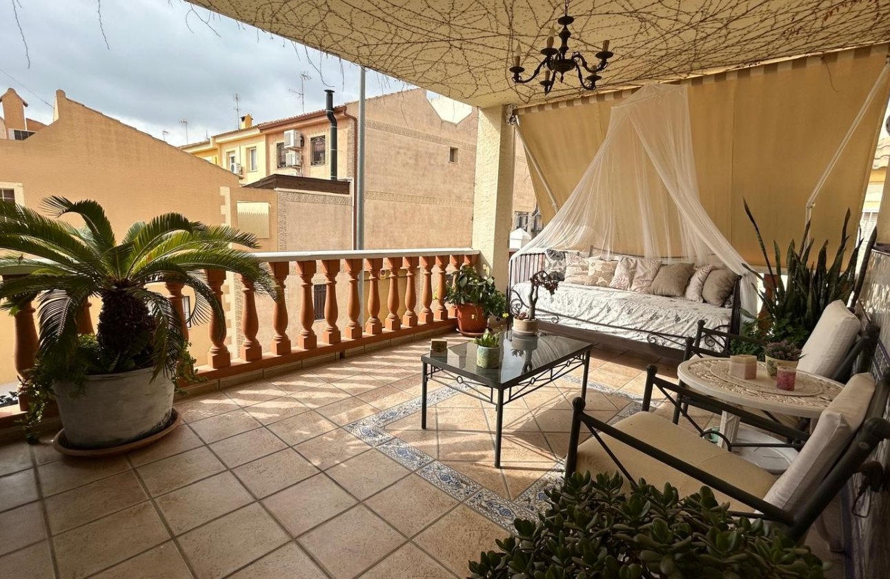 Herverkoop - Villa -
Los Montesinos - Costa Blanca