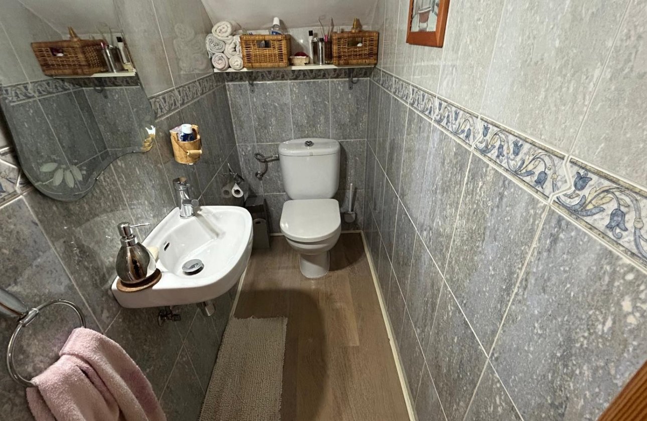 Herverkoop - Villa -
Los Montesinos - Costa Blanca