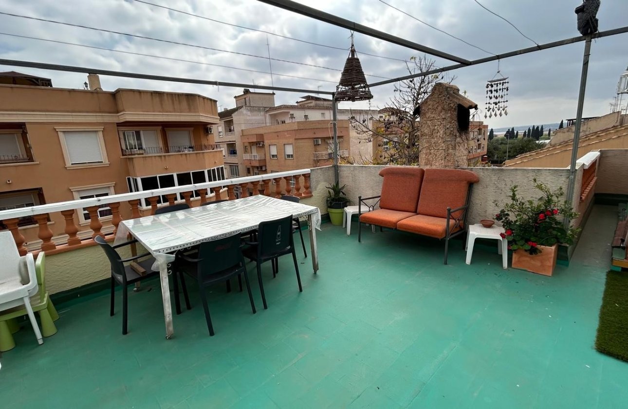 Herverkoop - Villa -
Los Montesinos - Costa Blanca