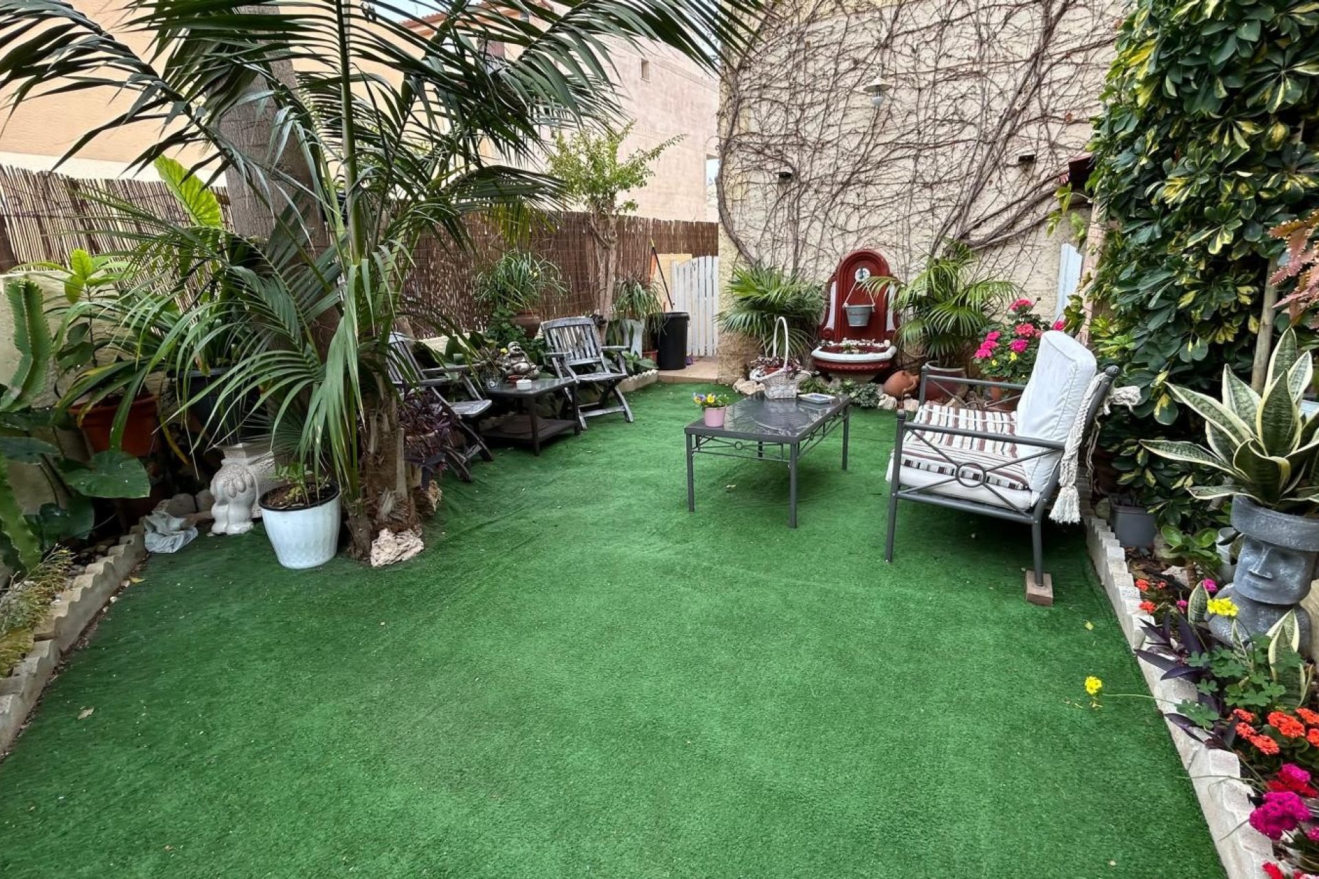 Herverkoop - Villa -
Los Montesinos - Costa Blanca