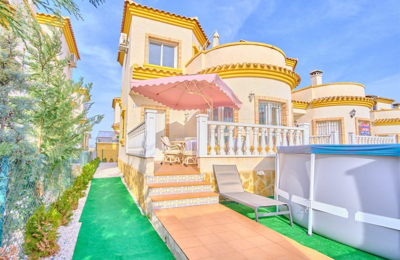 Herverkoop - Villa -
Los Montesinos - Costa Blanca