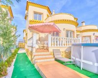 Herverkoop - Villa -
Los Montesinos - Costa Blanca