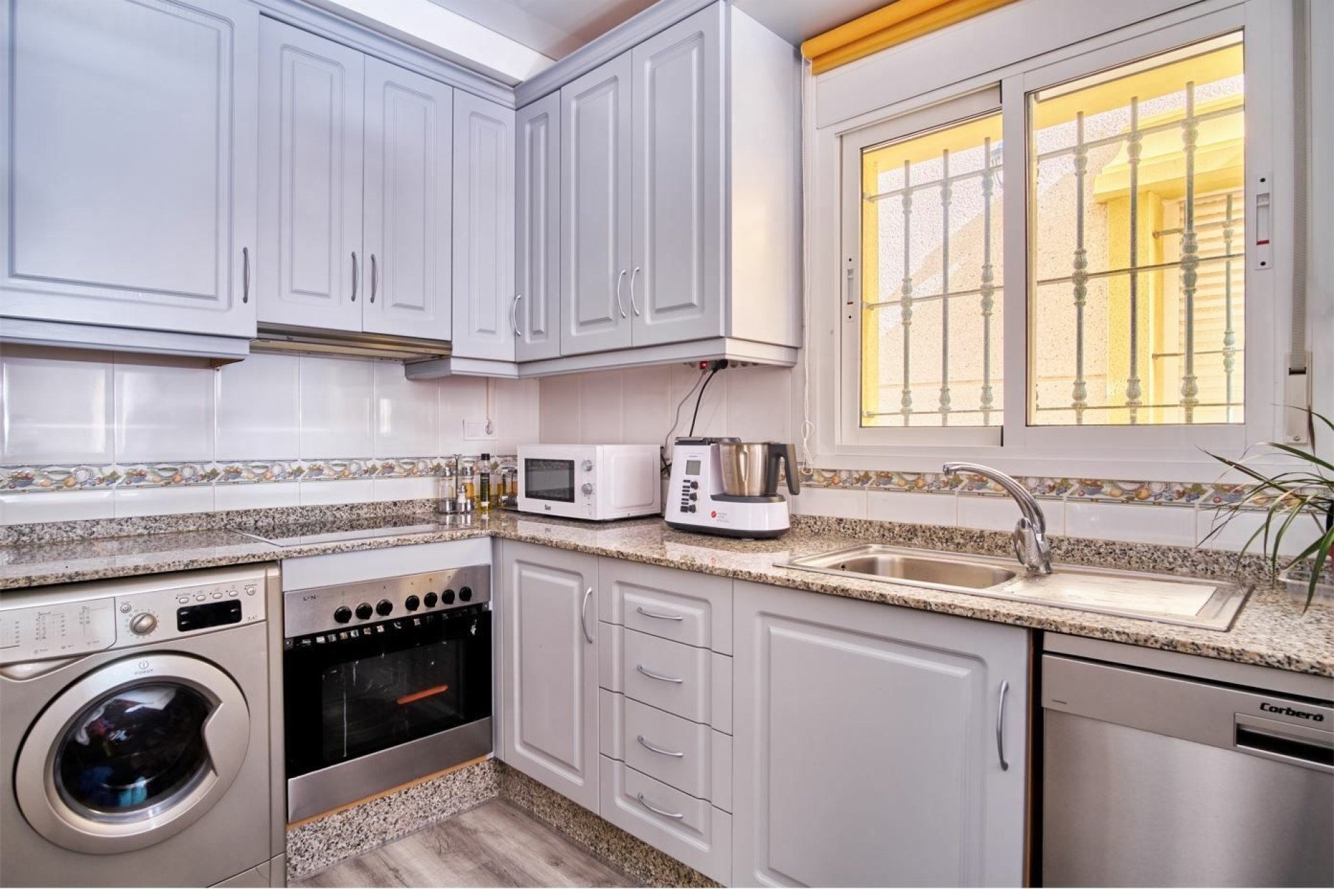 Herverkoop - Villa -
Los Montesinos - Costa Blanca