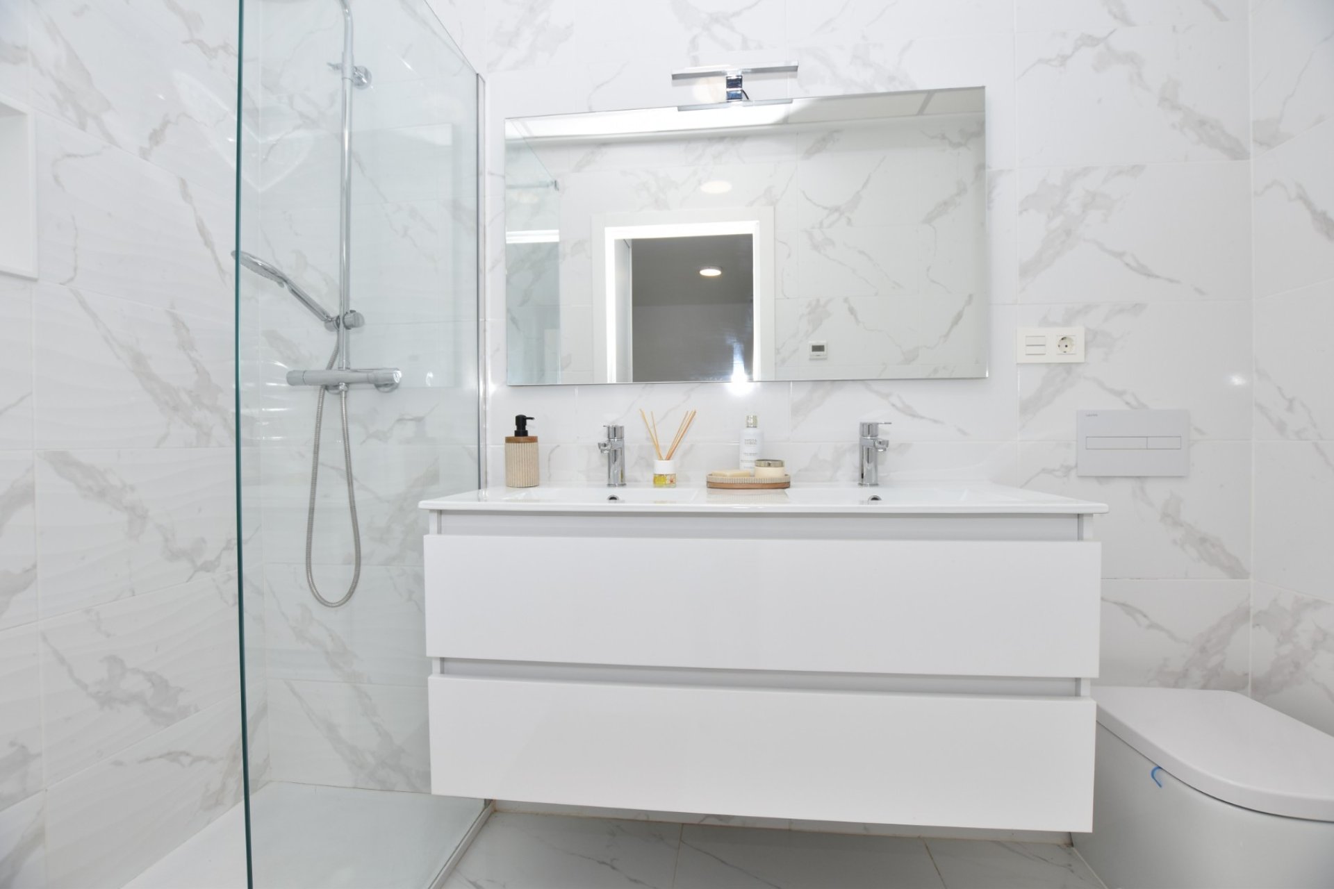 Herverkoop - Villa -
Los Montesinos - Costa Blanca