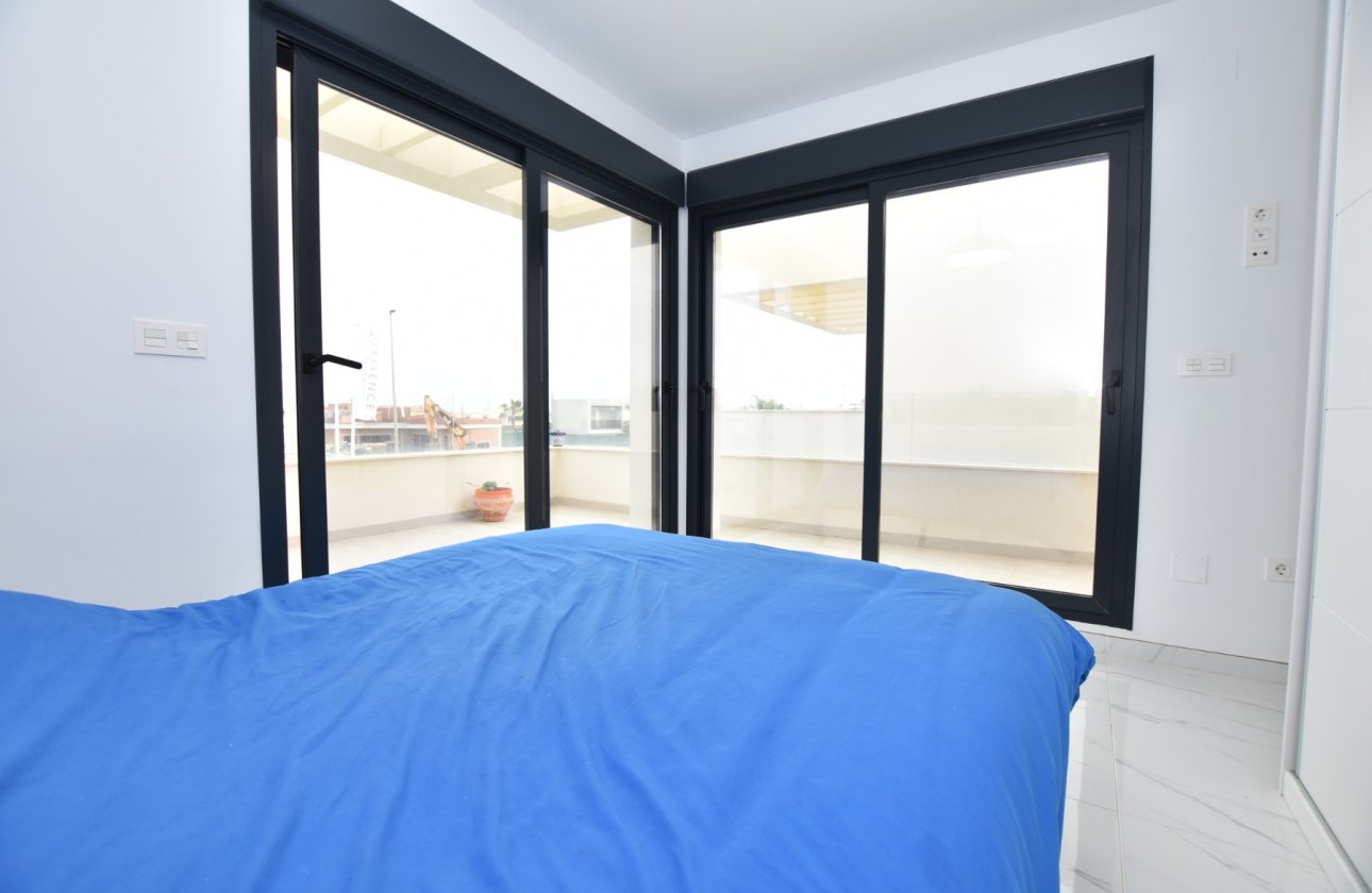 Herverkoop - Villa -
Los Montesinos - Costa Blanca