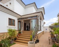 Herverkoop - Villa -
Los Montesinos - Costa Blanca