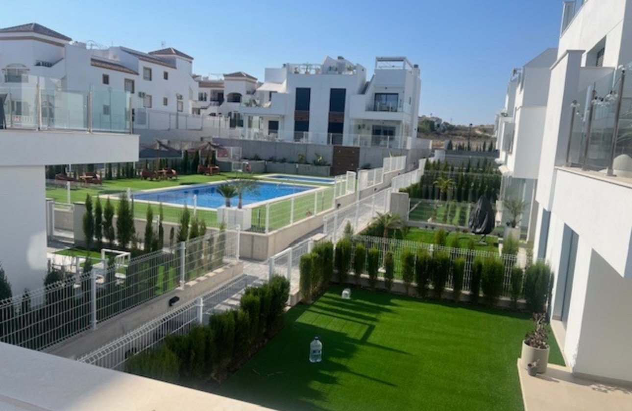 Herverkoop - Villa -
Los Montesinos - Costa Blanca