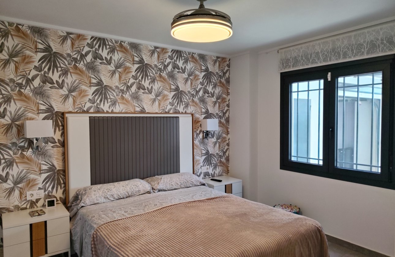 Herverkoop - Villa -
Los Montesinos - Costa Blanca