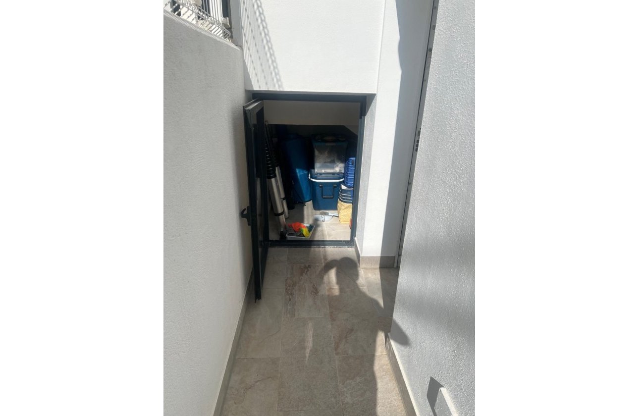 Herverkoop - Villa -
Los Montesinos - Costa Blanca