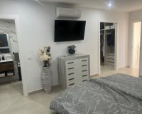 Herverkoop - Villa -
Los Montesinos - Costa Blanca