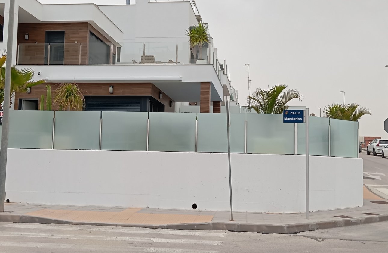 Herverkoop - Villa -
Los Montesinos - Costa Blanca