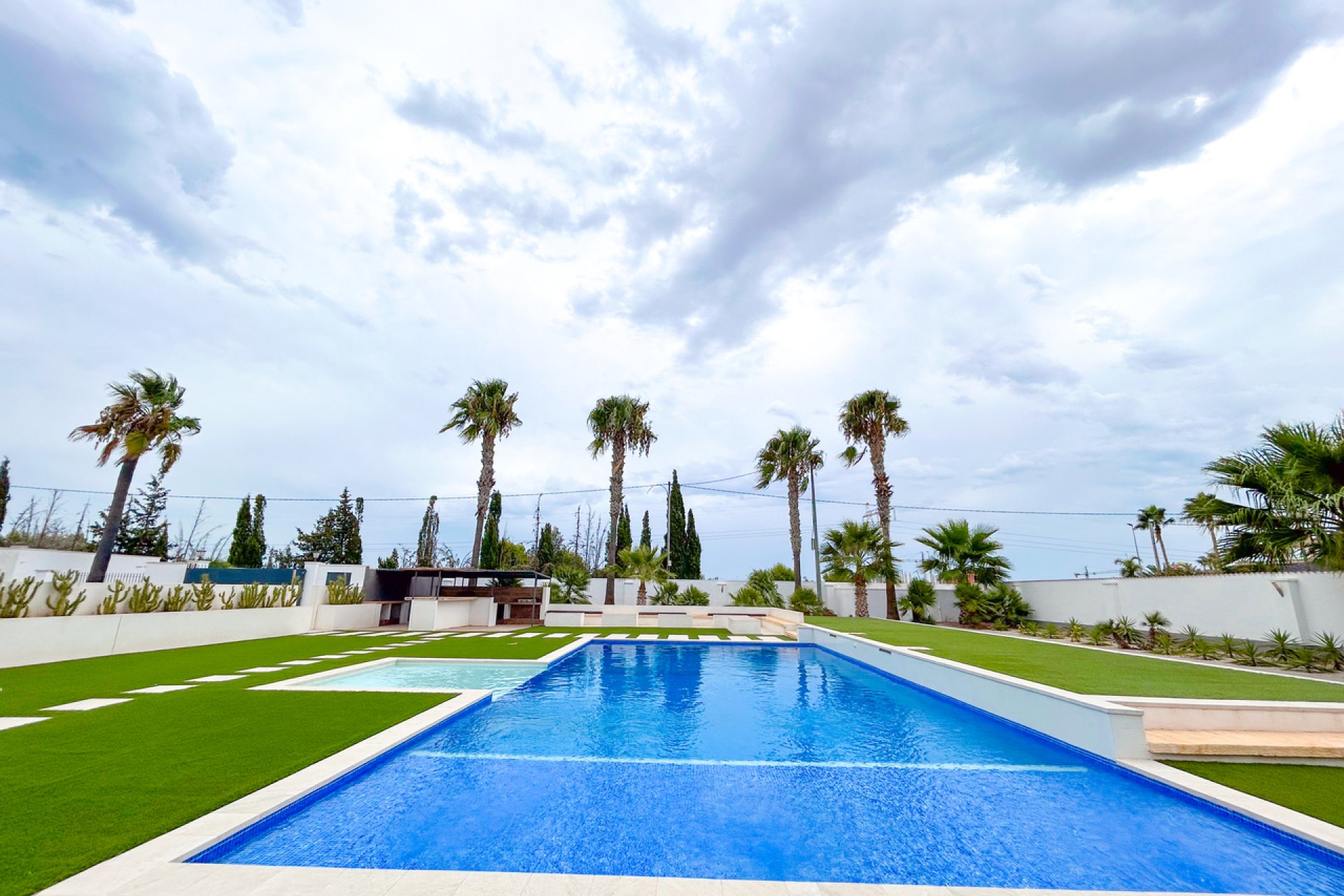 Herverkoop - Villa -
Los Montesinos - Costa Blanca