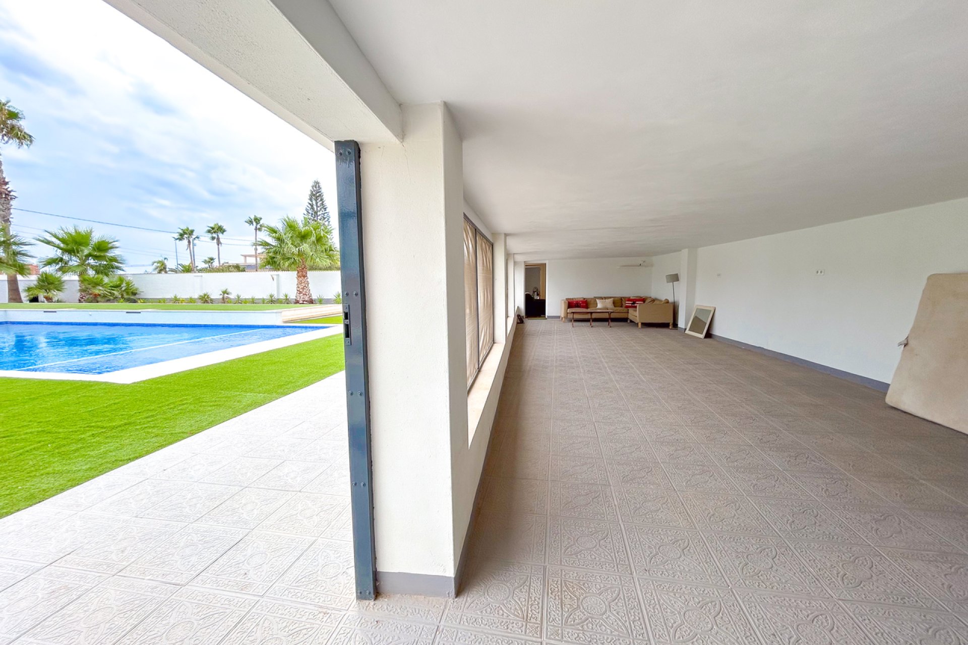 Herverkoop - Villa -
Los Montesinos - Costa Blanca