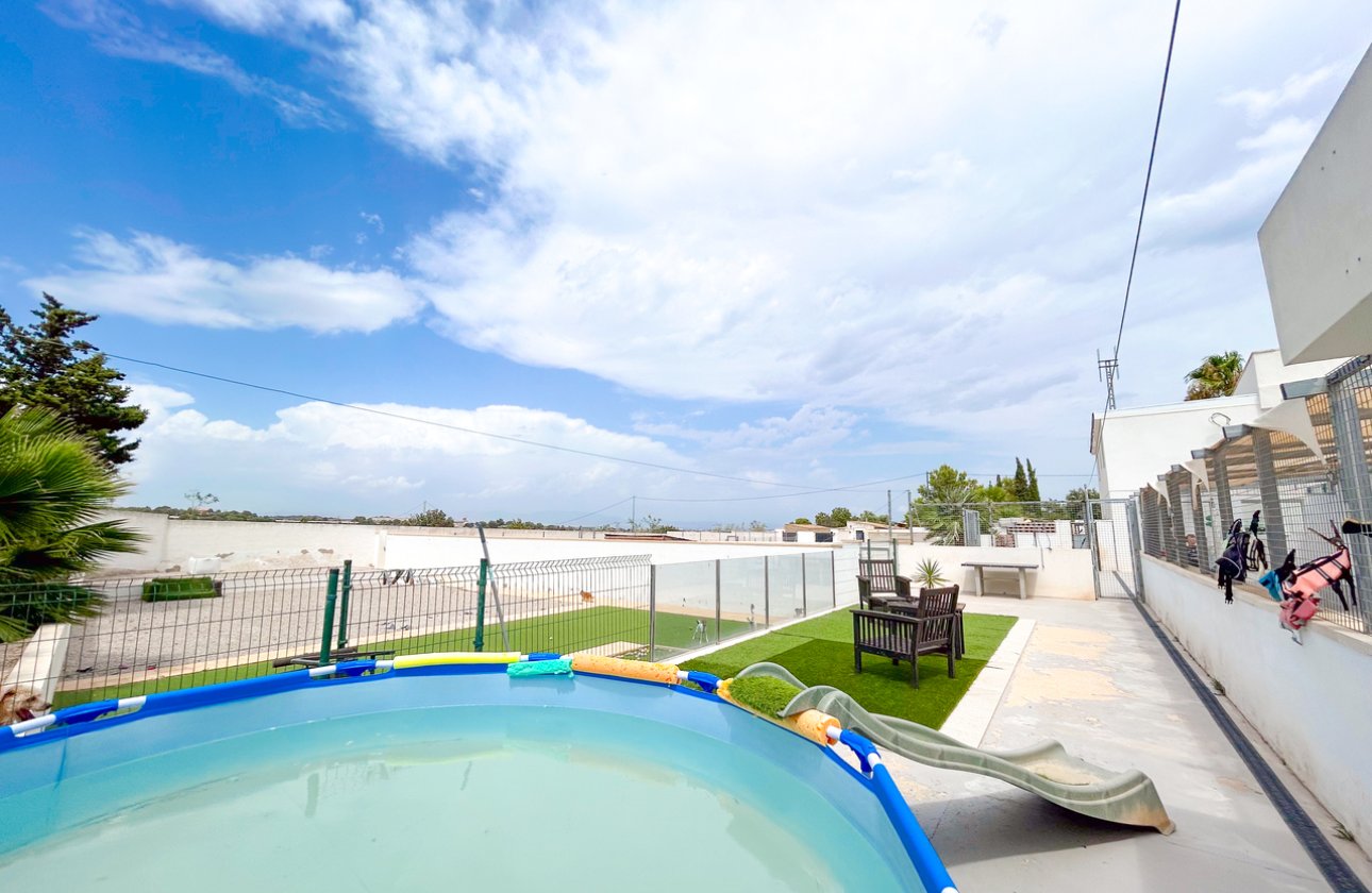Herverkoop - Villa -
Los Montesinos - Costa Blanca