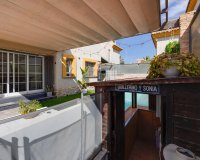 Herverkoop - Villa -
Los Montesinos - La Herrada