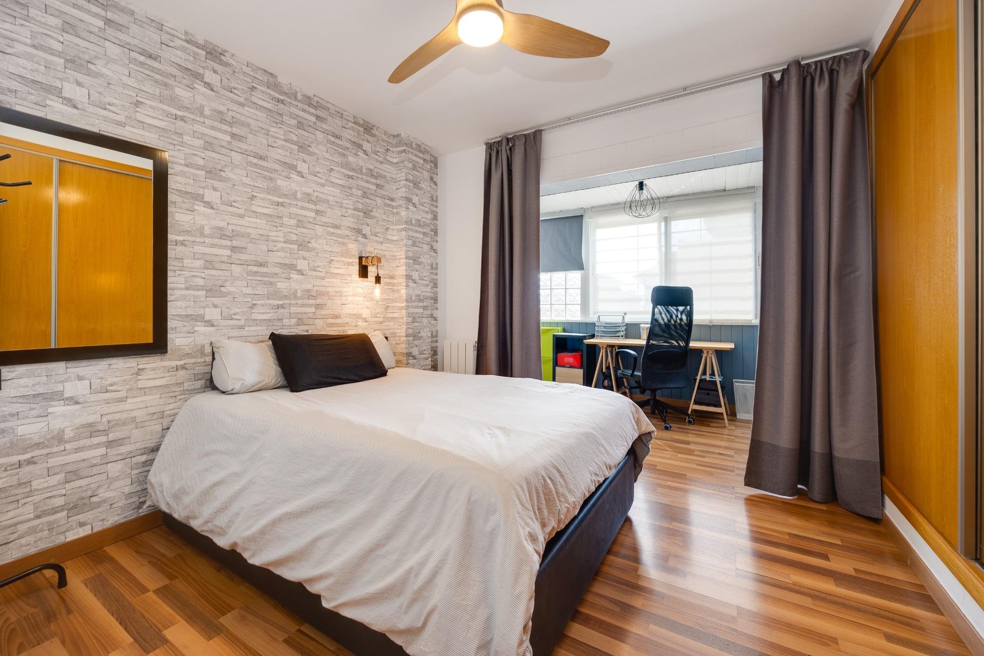 Herverkoop - Villa -
Los Montesinos - La Herrada