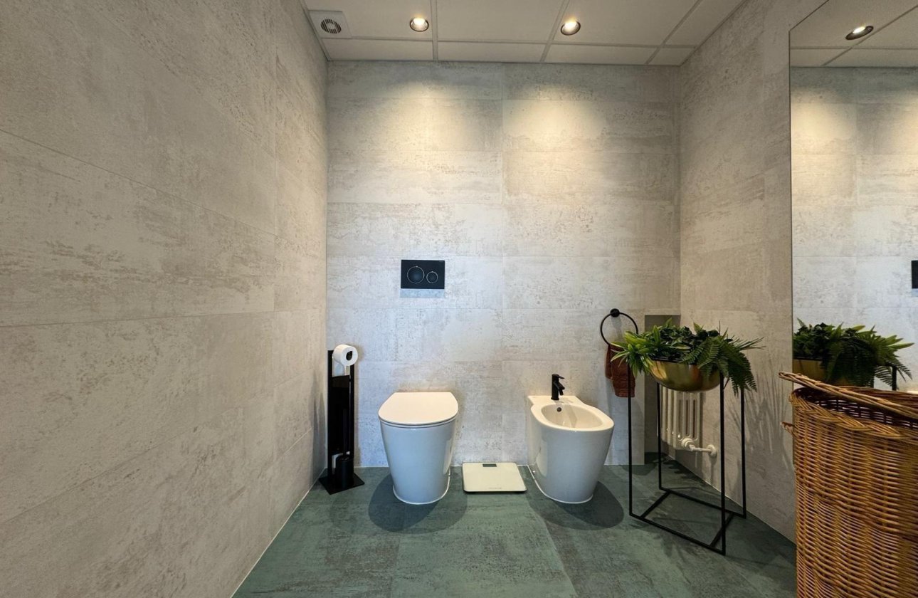 Herverkoop - Villa -
Orihuela Costa - Altos De Campoamor