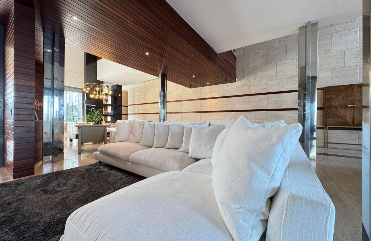 Herverkoop - Villa -
Orihuela Costa - Altos De Campoamor