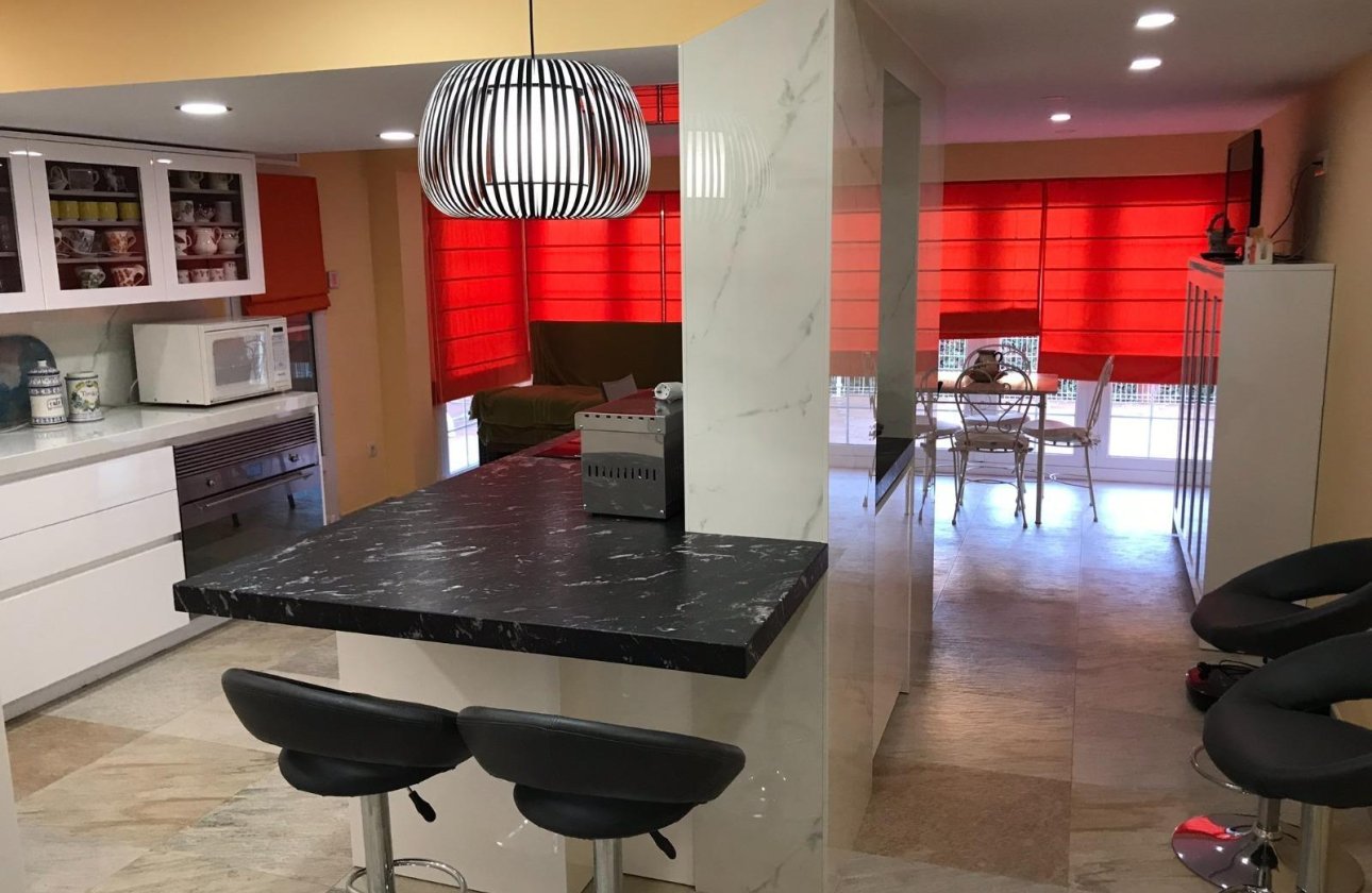 Herverkoop - Villa -
Orihuela Costa - Cabo Roig