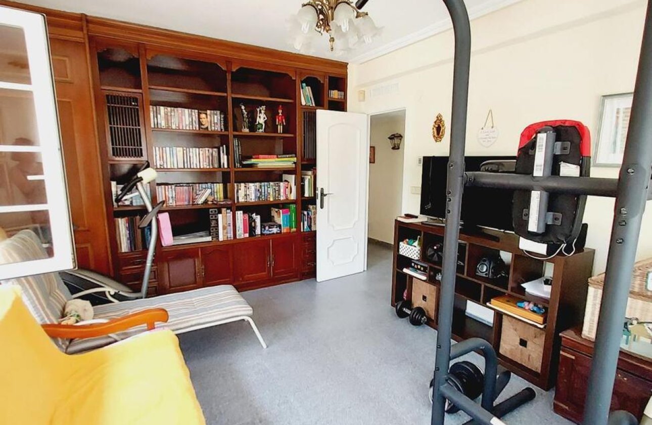 Herverkoop - Villa -
Orihuela Costa - Cabo Roig