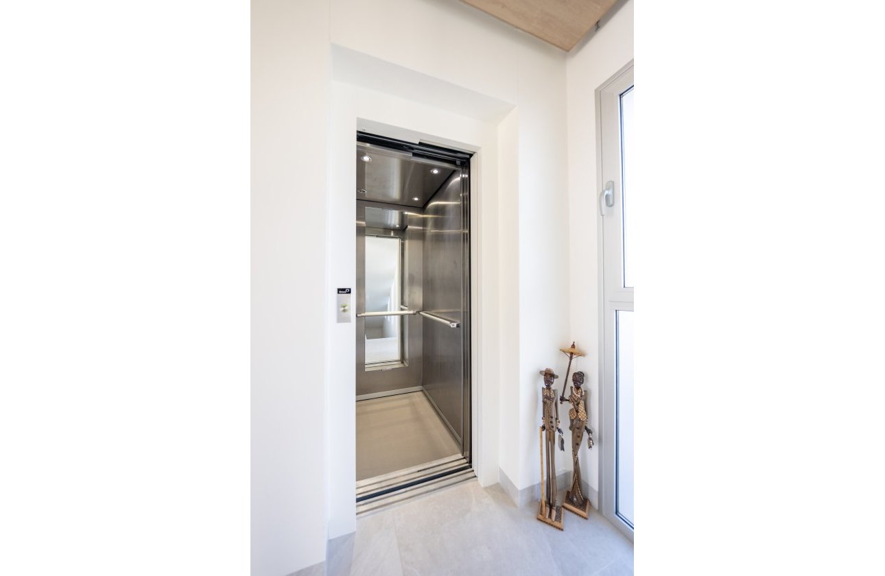 Herverkoop - Villa -
Orihuela Costa - Cabo Roig