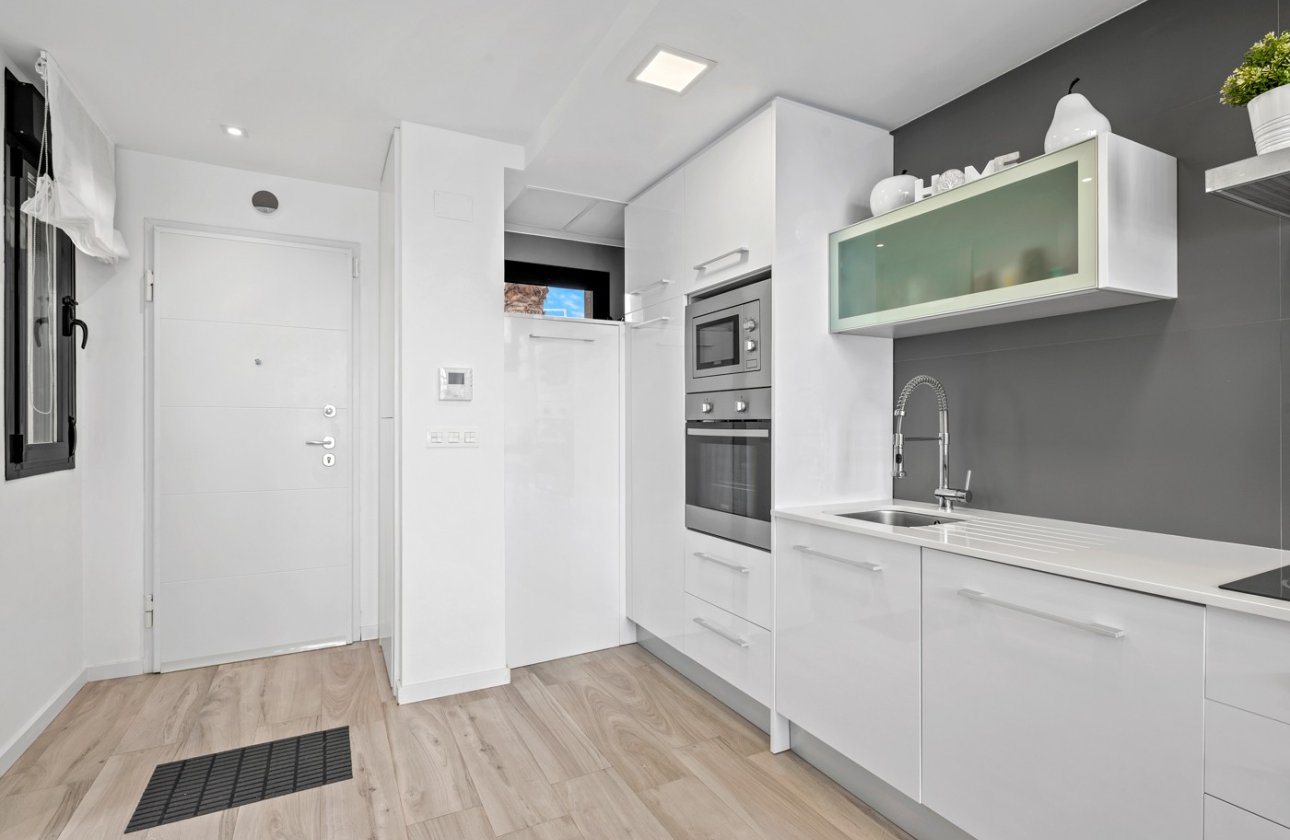 Herverkoop - Villa -
Orihuela Costa - Cabo Roig