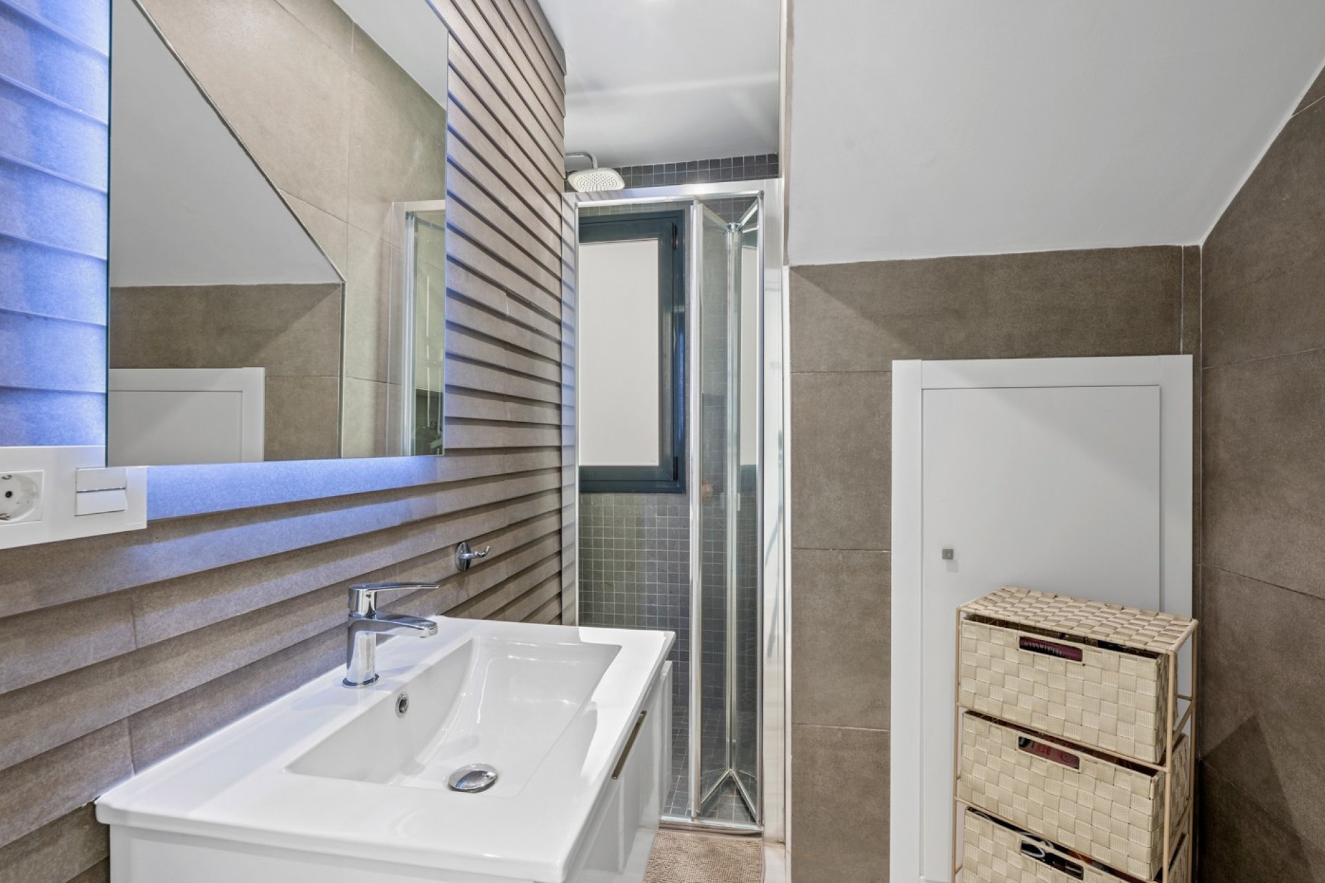 Herverkoop - Villa -
Orihuela Costa - Cabo Roig