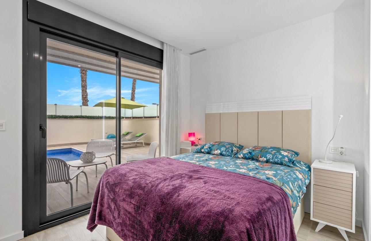 Herverkoop - Villa -
Orihuela Costa - Cabo Roig