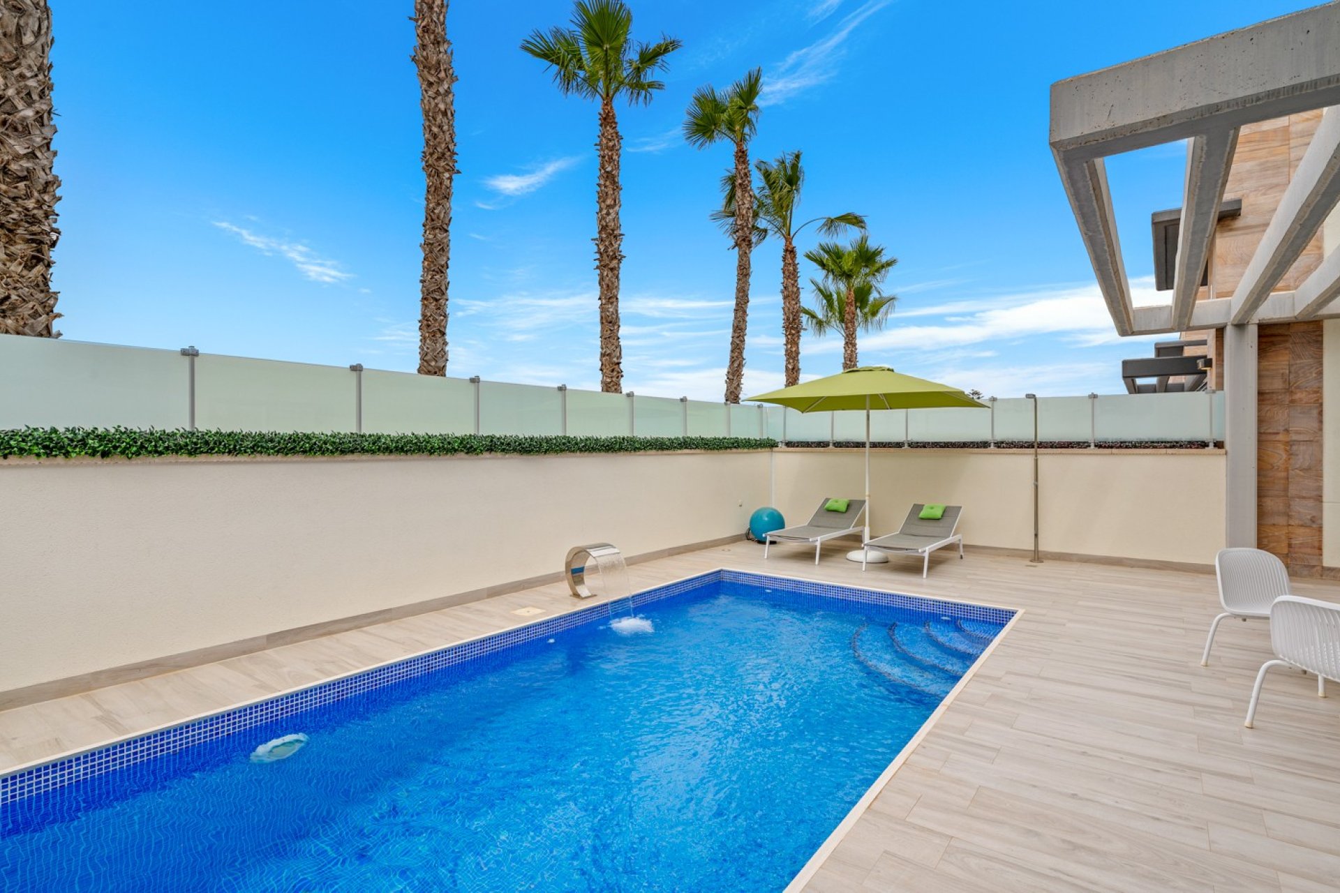Herverkoop - Villa -
Orihuela Costa - Cabo Roig