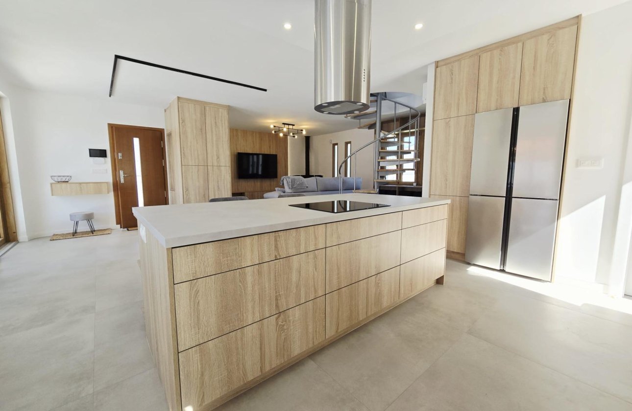 Herverkoop - Villa -
Orihuela Costa - Cabo Roig