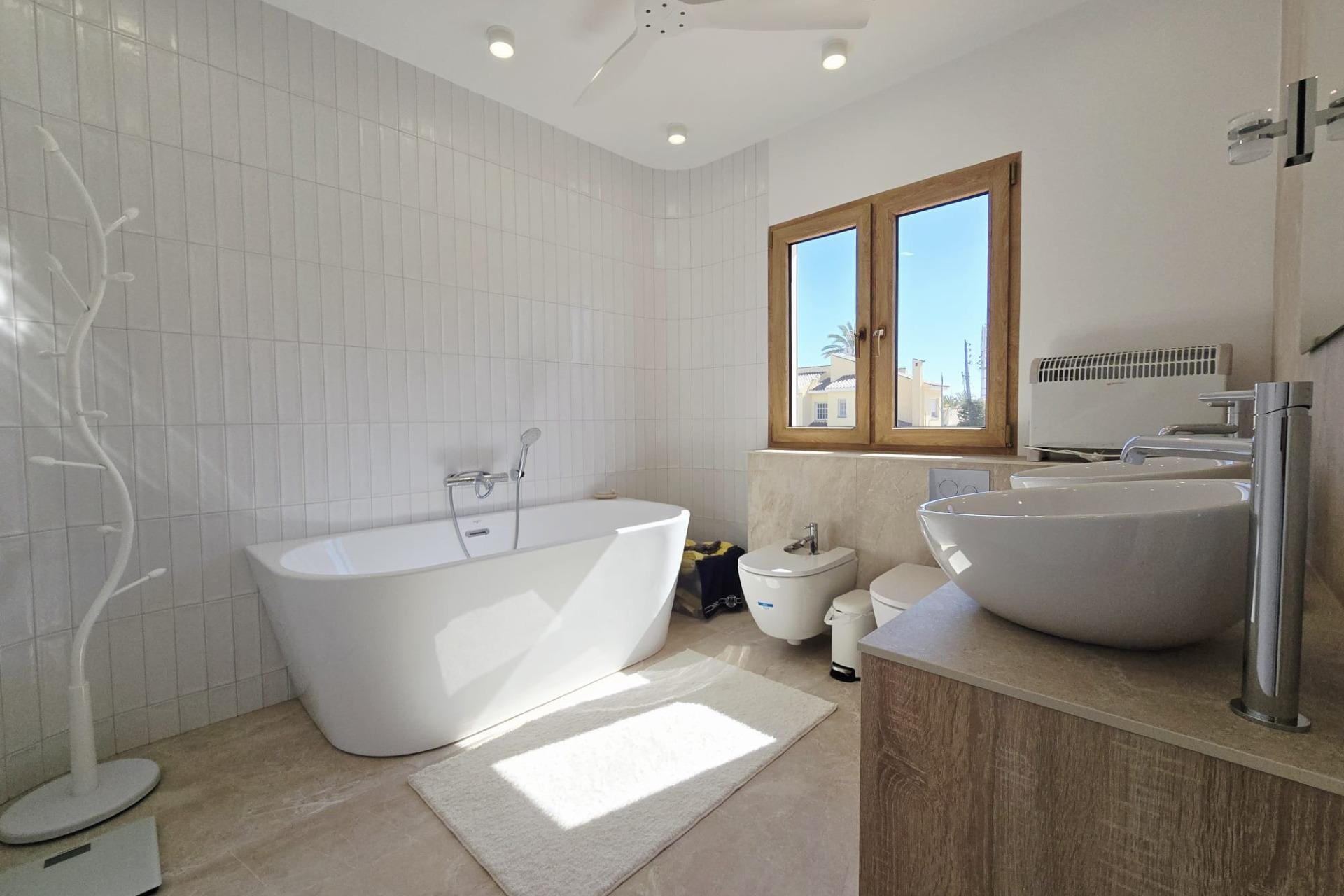 Herverkoop - Villa -
Orihuela Costa - Cabo Roig