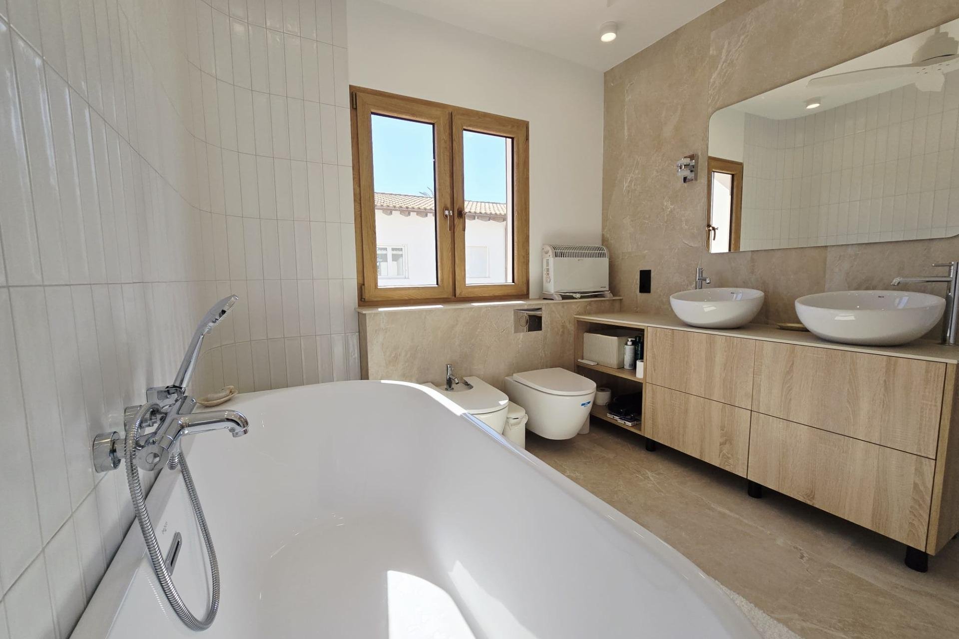 Herverkoop - Villa -
Orihuela Costa - Cabo Roig