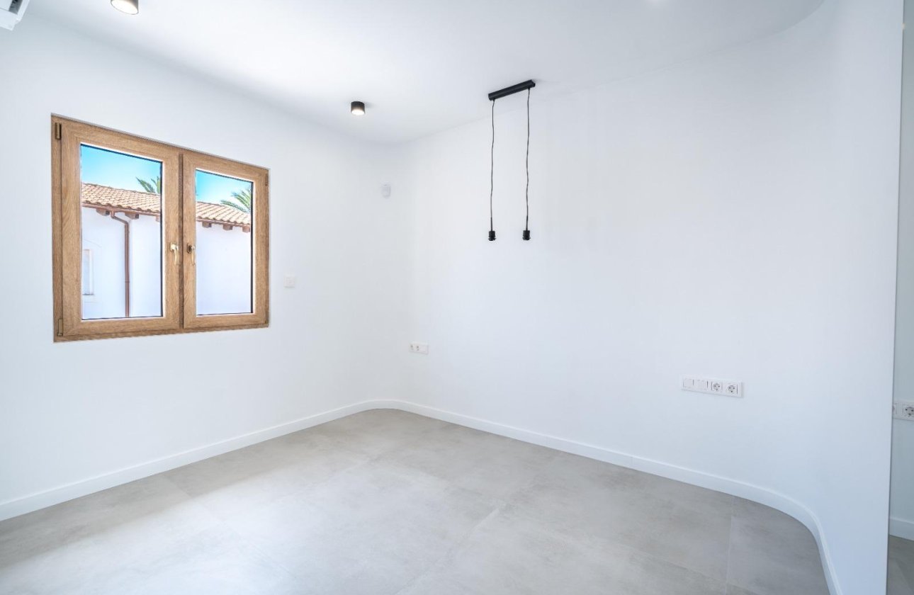 Herverkoop - Villa -
Orihuela Costa - Cabo Roig
