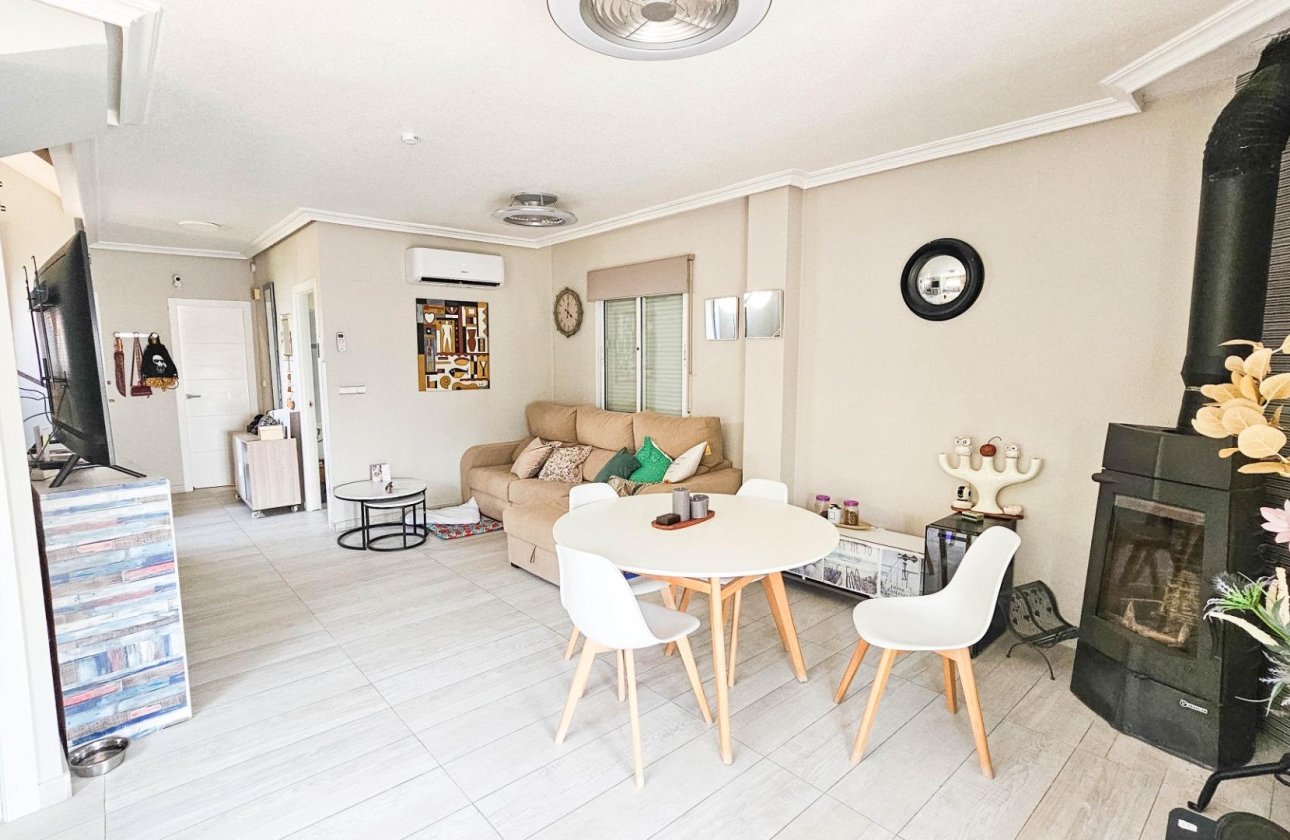 Herverkoop - Villa -
Orihuela Costa - Cabo Roig
