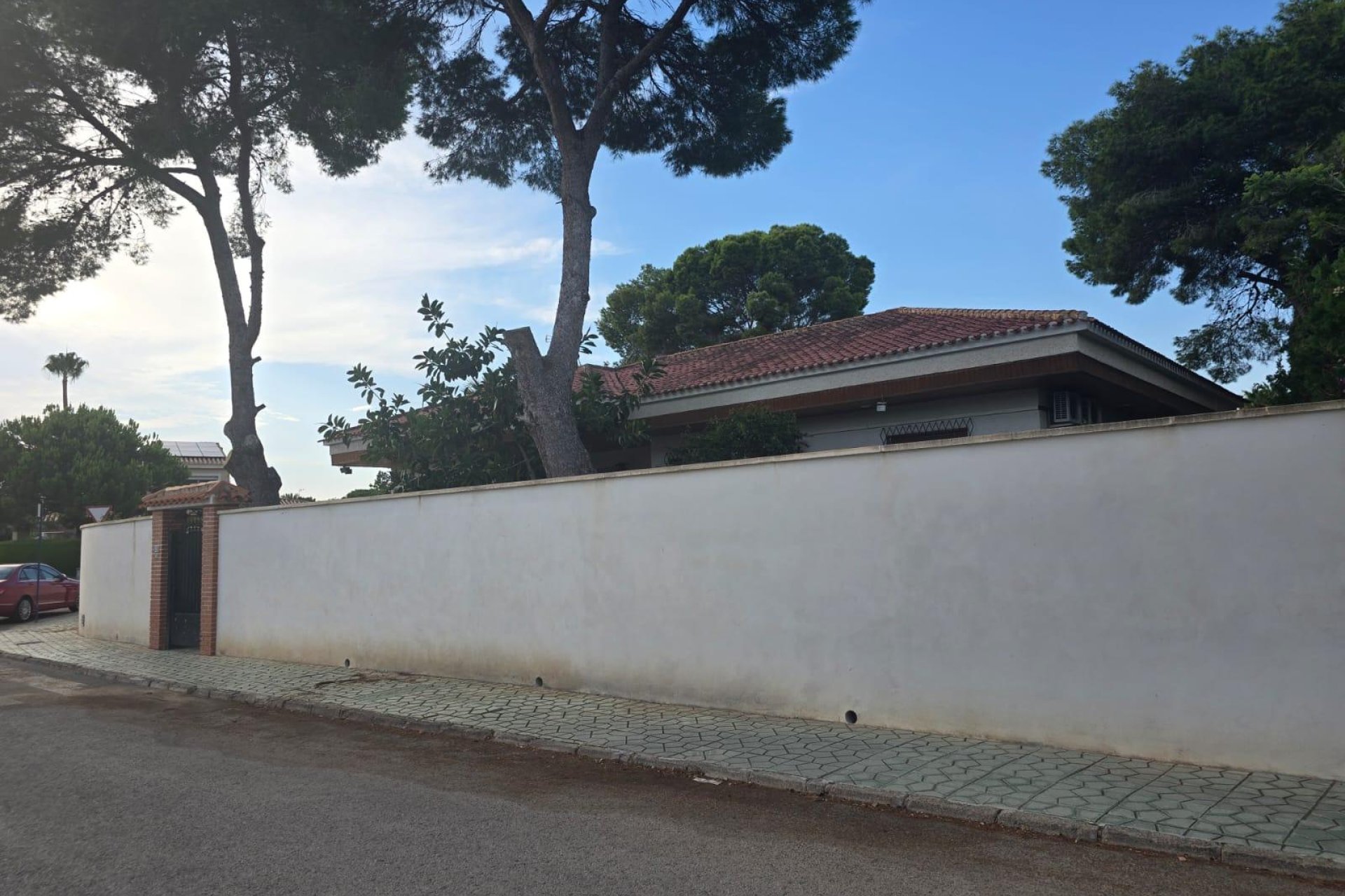 Herverkoop - Villa -
Orihuela Costa - Campoamor