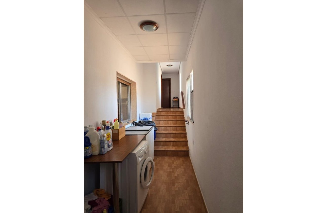 Herverkoop - Villa -
Orihuela Costa - Campoamor