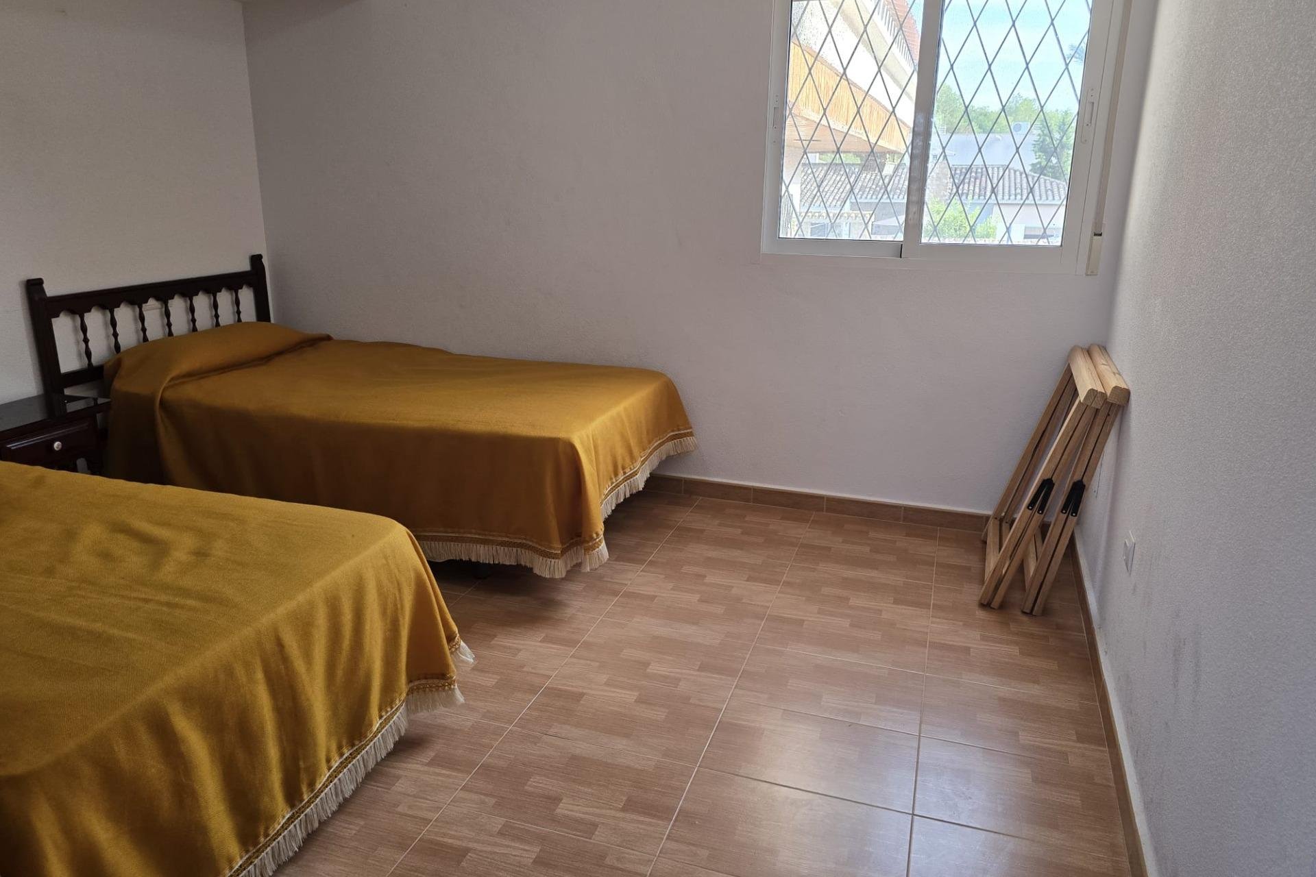 Herverkoop - Villa -
Orihuela Costa - Campoamor