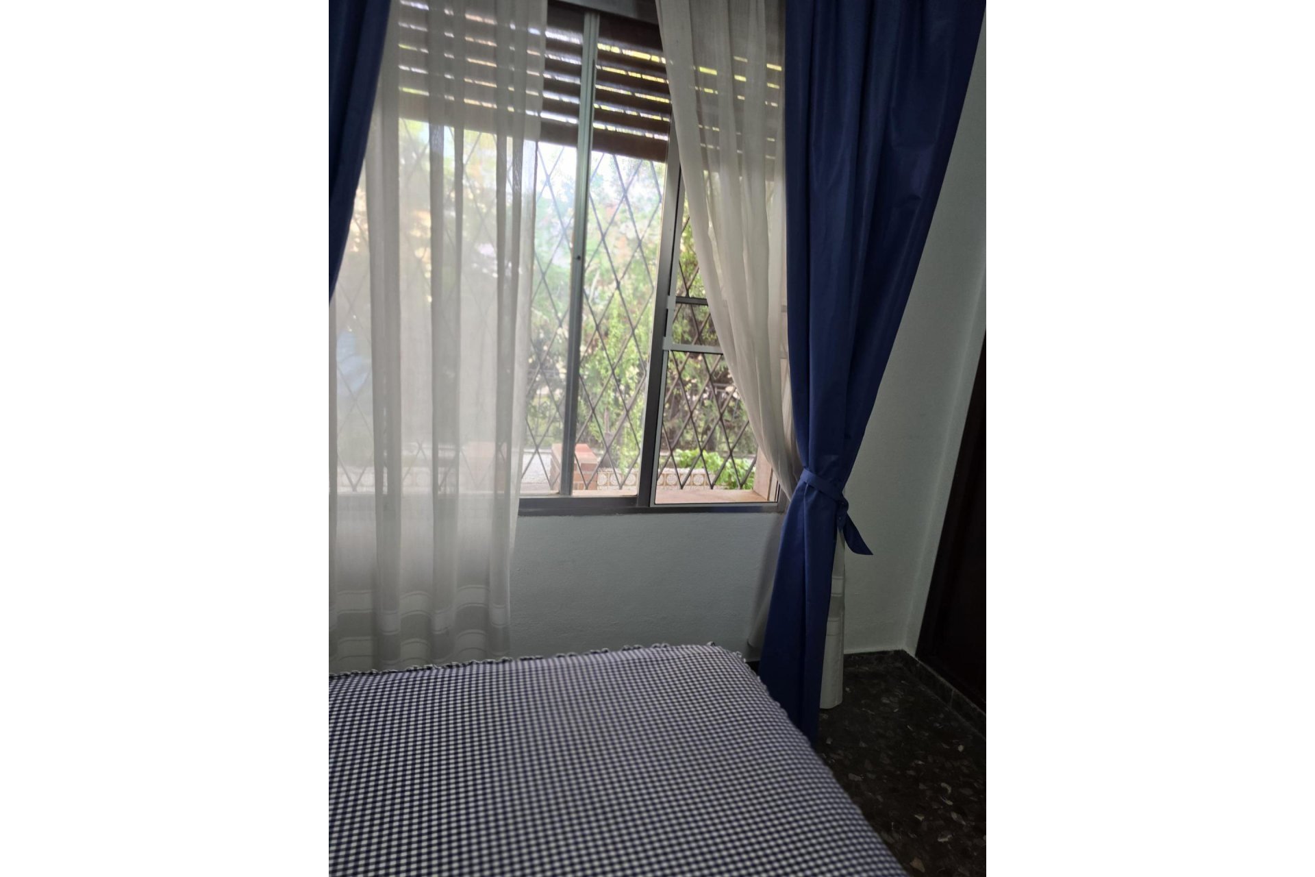 Herverkoop - Villa -
Orihuela Costa - Campoamor