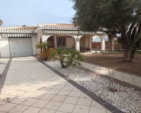 Herverkoop - Villa -
Orihuela Costa - Campoamor