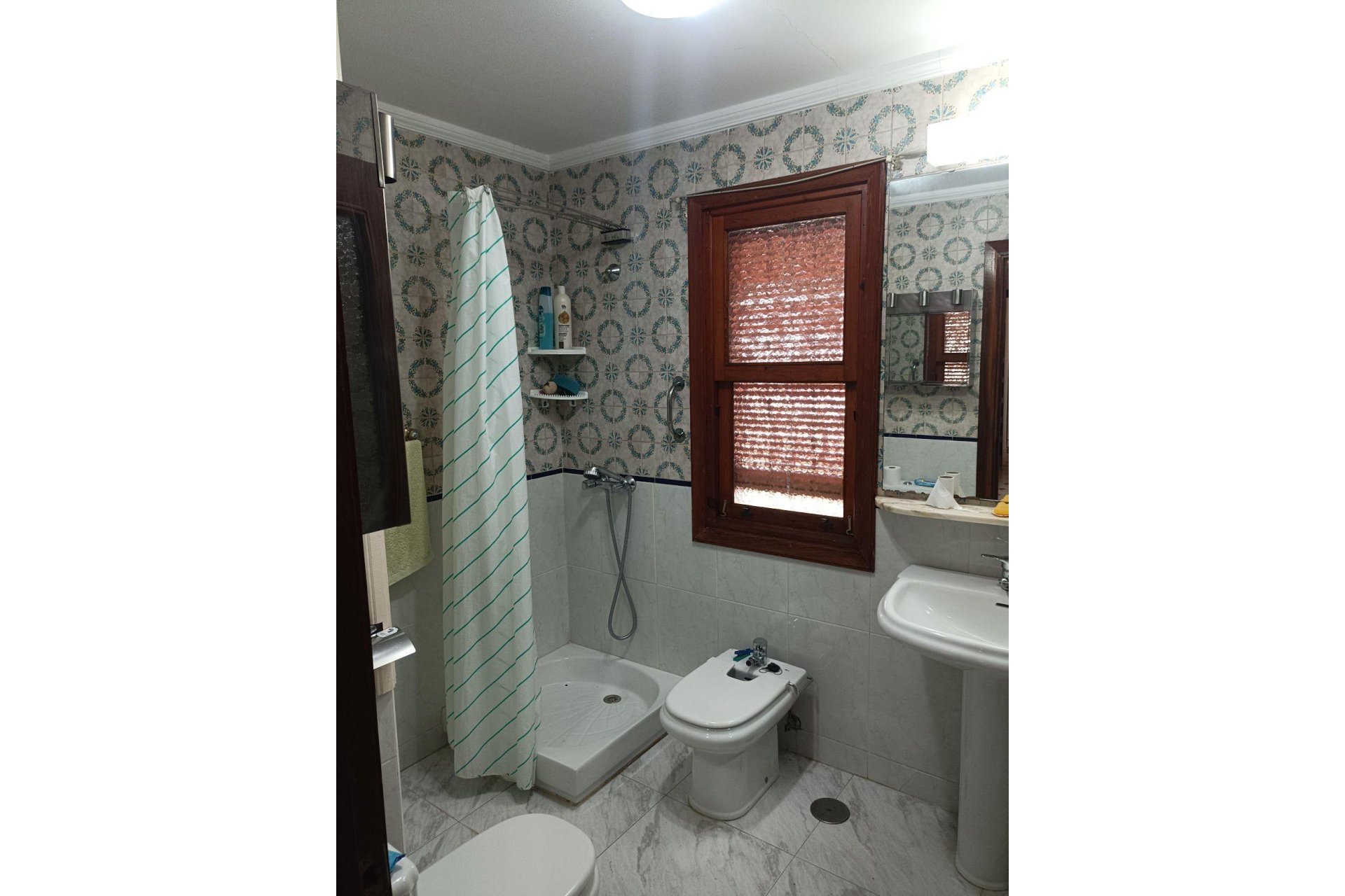 Herverkoop - Villa -
Orihuela Costa - Campoamor