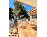 Herverkoop - Villa -
Orihuela Costa - Campoamor