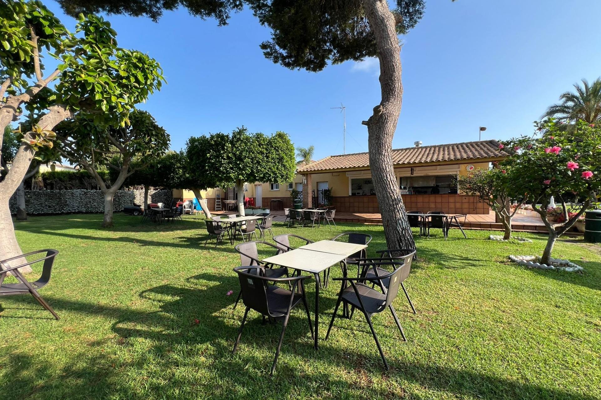 Herverkoop - Villa -
Orihuela Costa - Campoamor