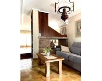 Herverkoop - Villa -
Orihuela Costa - Campoamor