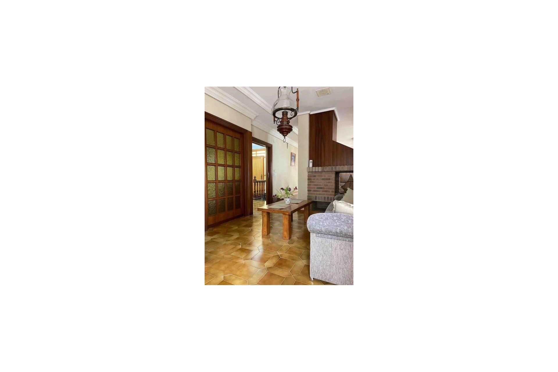 Herverkoop - Villa -
Orihuela Costa - Campoamor